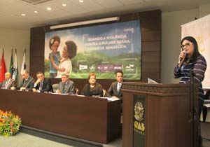 O ato de encerramento das atividades acontece hoje, às 18h, na sede da OAB, após a palestra sobre a “CPMI da Violência contra a Mulher e suas conclusões sobre o Estado do Paraná”, que será ministrada pelo deputado federal, Doutor Rosinha e contará com a presença da conselheira estadual da Ordem dos Advogados do Brasil Subseção Londrina, Regiane Andreola e da vereadora de Londrina, Elza Correia.