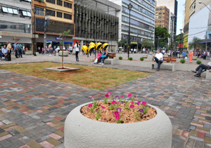 Trecho entre a rua Professor João Cândido e a avenida São Paulo inclui troca do piso, substituição do mobiliário, acessibilidade, iluminação, bebedouros e jardin