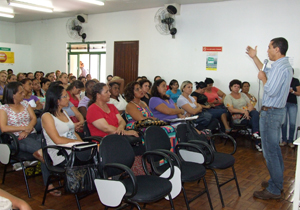 Prefeito anuncia gratificação de 25% para agentes comunitários de saúde 