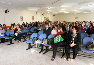 capacitaçãoEncontro irá debater “O aspecto preventivo, protetivo e proativo na Proteção Social Básica: a busca da identidade dos serviços”assist.social.N2