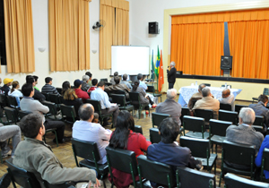 Articuladores fizeram uma apresentação para o prefeito, secretariado e população mostrando o trabalho realizado pela Comissão no primeiro mês 