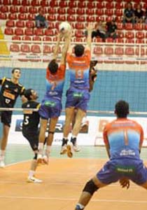 Vôlei londrinense conquista primeira vitória na SuperLiga