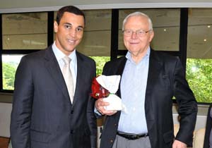 Prefeito Barbosa Neto recebeu  visita de Gary Neeleman