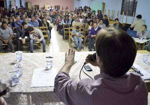 Moradores dos distritos de Irerê e Paiquerê apresentaram as principais demandas; amanhã será realizada uma audiência na Warta