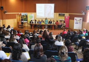 A iniciativa teve como objetivo marcar o Dia Nacional de Combate à Violência Sexual contra Crianças e Adolescentes, celebrado no dia 18 de maio. Para a secretária municipal de Assistência Social, Télcia Oliveira, discutir este assunto é extremamente importante, principalmente dada a complexidade da área.