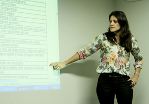 Durante a reunião os conselheiros assistiram uma explanação sobre o PPA e a proposta de conteúdo do programa voltado para a criança e adolescente