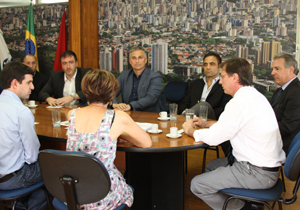 Empresa vai gerar 250 empregos diretos e projeta recolher R$8 milhões em impostos, no caso ISS