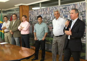 Empresas gerarão 2.032 postos de trabalho, nos quais 933 serão novos empregos e 1.099 serão preservados