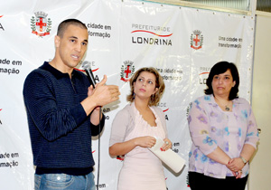 Prefeito oficializa novos conselheiros do CMDCA