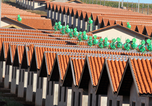 Cohab entrega casas para 232 famílias no Vista Bela Cohab entrega casas para 232 famílias no Vista Bela