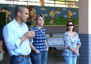 Prefeito atendeu 109 pessoas no conjunto Ouro Verde