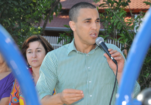 Projeto revitaliza espaços públicos e dá oportunidade à comunidade de utilizar o espaço para a prática de lazer, esporte e integração social