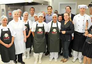 Prefeito entrega obras do Restaurante Popular 