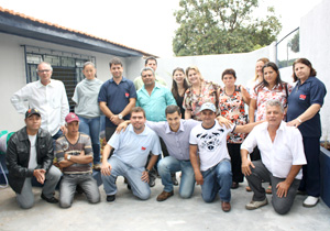 Durante a solenidade, o prefeito agradeceu aos trabalhos realizados pelos servidores da Acesf e pelo esforço no desenvolvimento das obras e lembrou que durante 75 anos a cidade contou apenas com seis capelas mortuárias. “Hoje, Londrina está bem servida com as 16 capelas mortuárias, sendo que 10 delas são novas. Tenho certeza que o senhor Susumu Kuriyama estaria honrado e feliz por estar sendo homenageado com o nome da capela”, disse o prefeito. 