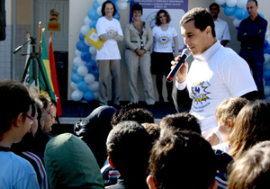 Prefeito participa de lançamento do Programa Afeto nas escolas municipais