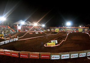 Arena Cross movimenta 325 mil na economia local 