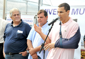 Prefeito inaugura Viveiro municipal de flores