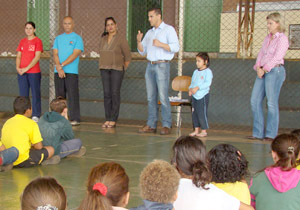 Prefeito fez 79 atendimentos hoje no jardim Franciscato