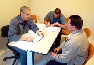 Prefeito Barbosa Neto fez 90 atendimentos no jardim do Sol